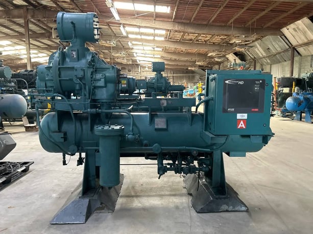 Frick #TDSL193L, rotary screw compressor, 3500 RPM, 300 psig, R717, Quantum HD Micro Control panel, 2004 - Image 3