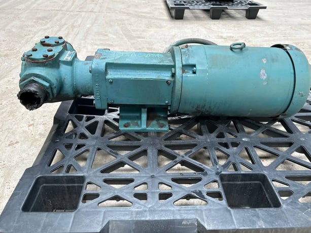 2" Viking #AV648, rotary gear pump, 5 HP @ 1160 RPM, 208-230/460 V., 2024 - Image 4