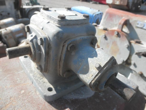 7.22 HP @ 1750 RPM, Morse #4M-1L0, Right Angle Gearbox, 1.10 :1 Ratio, 1590 RPM Output - Image 5