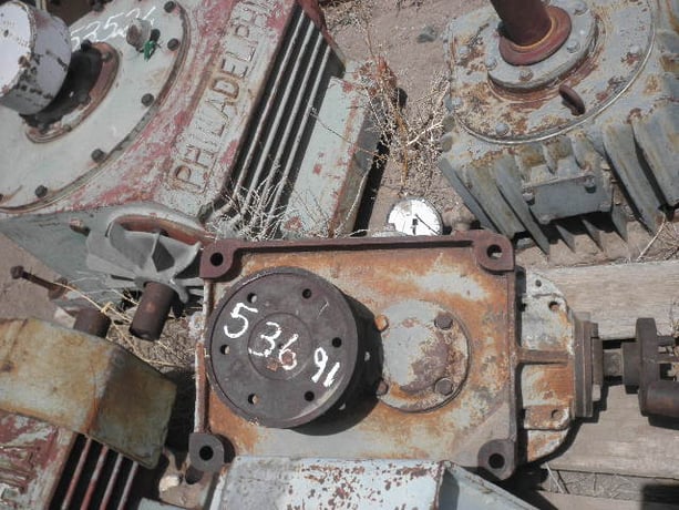35.2 HP @ 1750 RPM, Philadelphia, Right Angle Gearbox, 7.59:1 Ratio, 230 RPM Output - Image 4