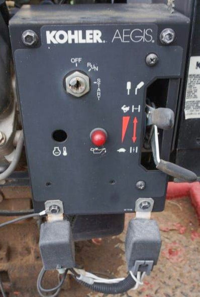28 HP @ 3600 RPM, Kohler #LH755S, Industrial Engine, 2-cylinder, 12 V, 2008 - Image 5