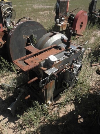 18 HP @ 350-700 RPM, Arrow #Y-18, Pumpjack Engine, 1-cylinder, (4) Stroke, 2.8 L displacement - Image 1