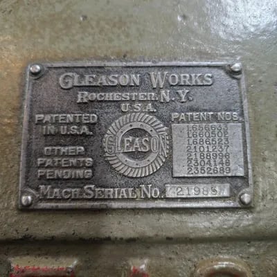 Gleason #710, straight bevel generator, with misc tooling & change gears, s/n #21985 - Image 8