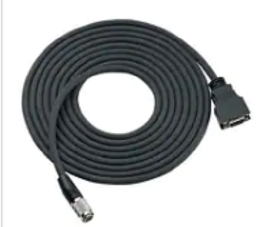 Keyence CA-CH5 Intuitive Vision System, Camera Cable 5-m for High-Speed Camera - Image 1