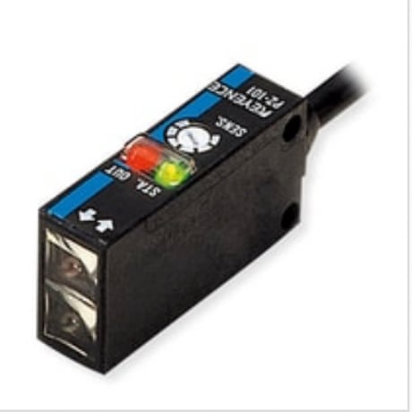 Keyence PZ-101P Built-In Amplifier Photoelectric Sensor, Square Reflective Cable - Image 1