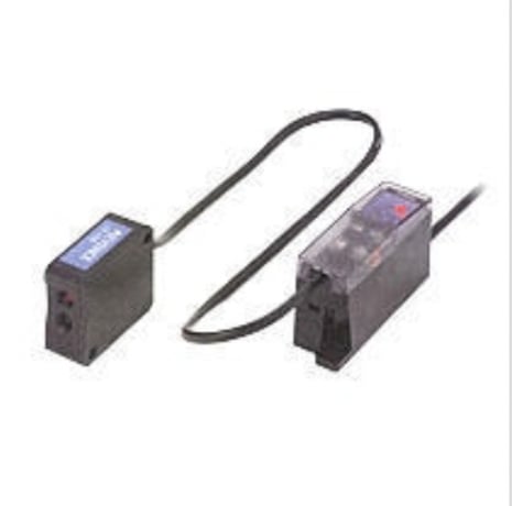 Keyence LZ-A150 Laser Photoelectric Sensors, Amplifier Unit - Image 1