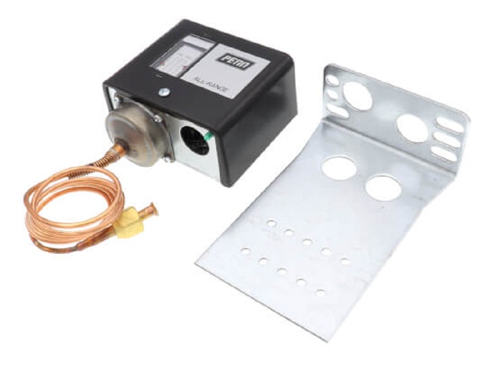 Johnson Controls P70CA-1C SPDT Pressure Control w/ 36" Capillary 20"/100 psig - Image 1