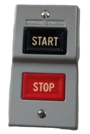 General Electric CR101BA0A CR101 Manual Motor-Starting Switch, 2 Pole, Toggle - Image 1