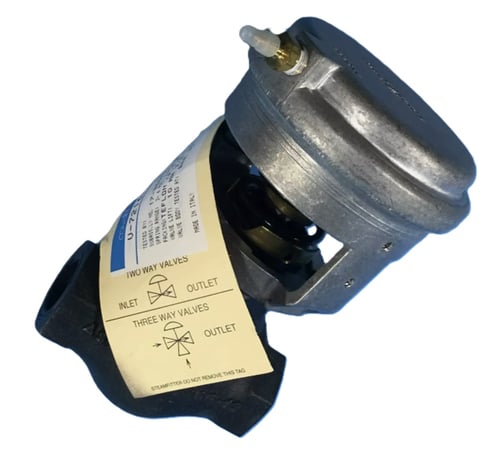 Johnson Controls V-7216-4507 3/4" Valve, 3-6 PSIG, With Actuator - Image 1