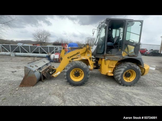Kawasaki #45ZV-2, Wheel Loader, 1785 hours, 45.5 kW (approx. 61 HP), S/N 24064 - Image 2