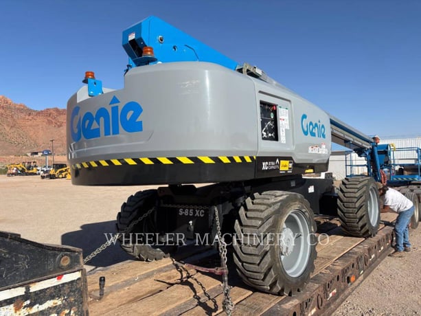 Genie Industries S85XC SP, Articulated Boom Lift, 408 hours, S/N: S85XC-4560, 2023 - Image 7