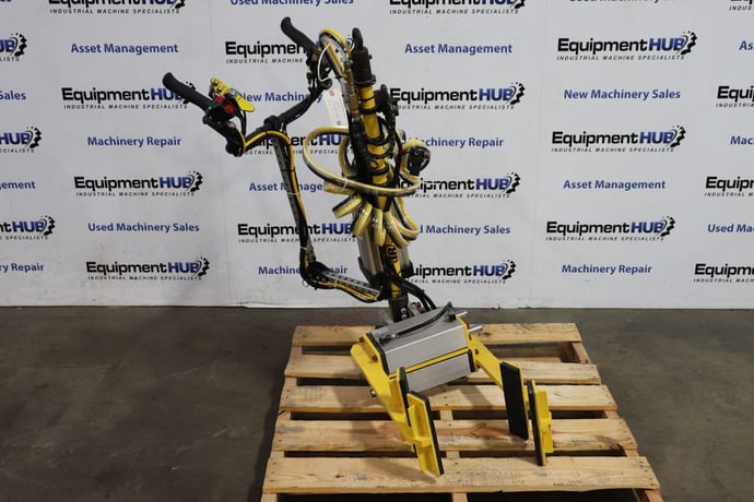Ingersoll-Rand, pneumatic manipulator arm clamping drum lifter - Image 1