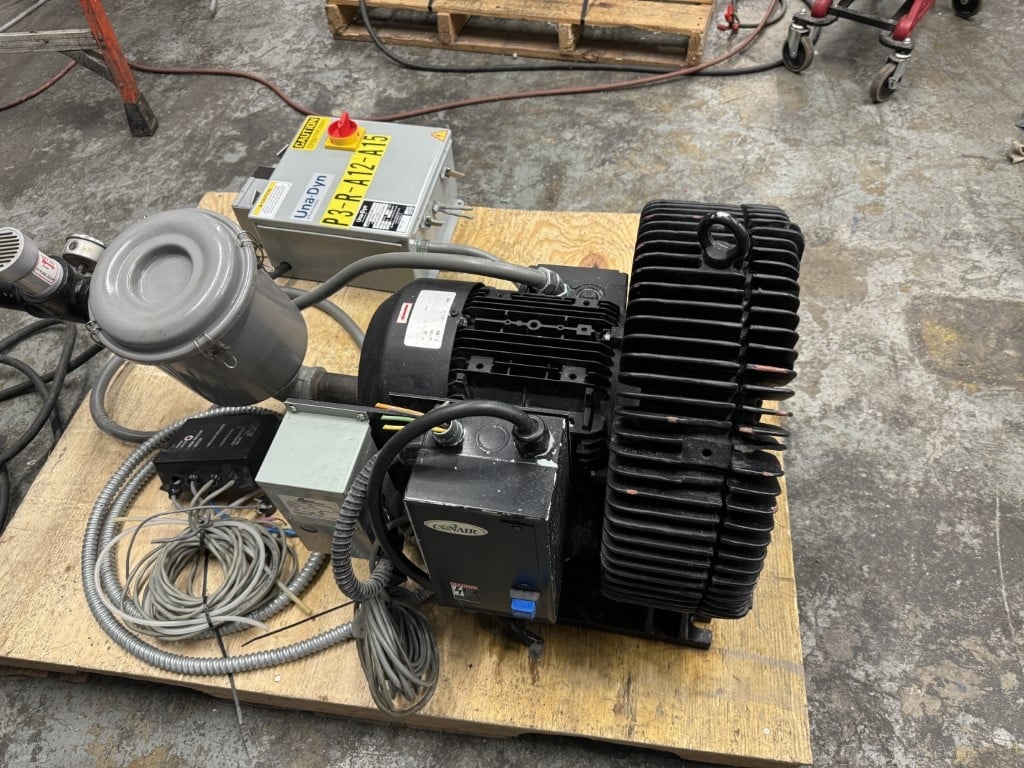 135 CFM, Conair #RG1-11, vacuum pump, 11.5 HP, single stage regenerative pump, 2.5" line - Image 1