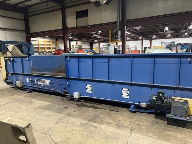 48" wide x 23' long, REM #TRC-23, transfer belt conveyor w/ stand, 35" high walls, 3 HP w/ gearbox - Image 7
