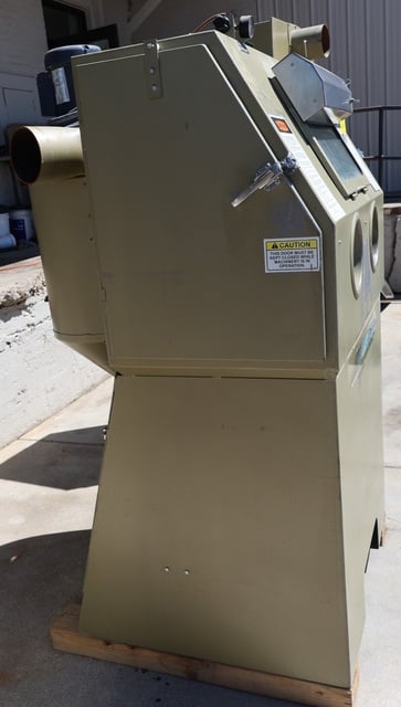 Clemco #BNP55-60CR &DF, blast cabinet, 2009 - Image 3