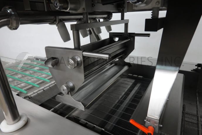 Morcos #COVER620PR, 24" Stainless steel chocolate enrober, with Stainless steel wire mesh product conveyor - Image 2