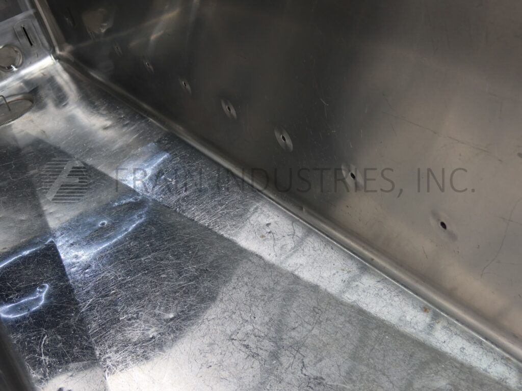 Sani-Matic, 200 gallon trough style, 304 Stainless Steel COP tank, with 98" long x 25" wide x 20" deep inner - Image 2