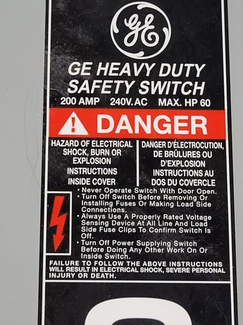 200 Amp. General Electric #TH4324R, Fusible Safety Disconnect Switch, 3-pole, 4-Wire, 60 HP, 240 VAC - Image 5