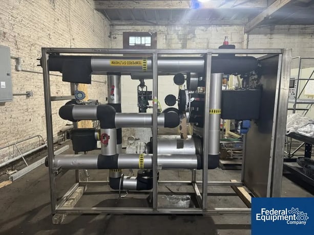 Chromalox #4532-40530-0096, Oil Heater, electrically heated, 100 psi @ 302 F, 1 HP pump, 10 kW, 480 V, 1996 - Image 1