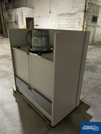 Labconco #Basic-47, Fume Hood, glass sash, 48" width, 115 V - Image 3