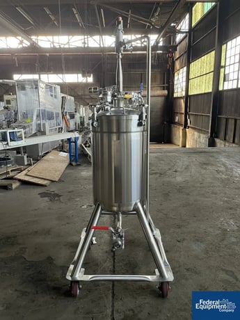 26.4 gallon GS Stainless, Receiver Tank, Stainless Steel, 15 psi/FV @ 212 F Internal, 2006 - Image 5
