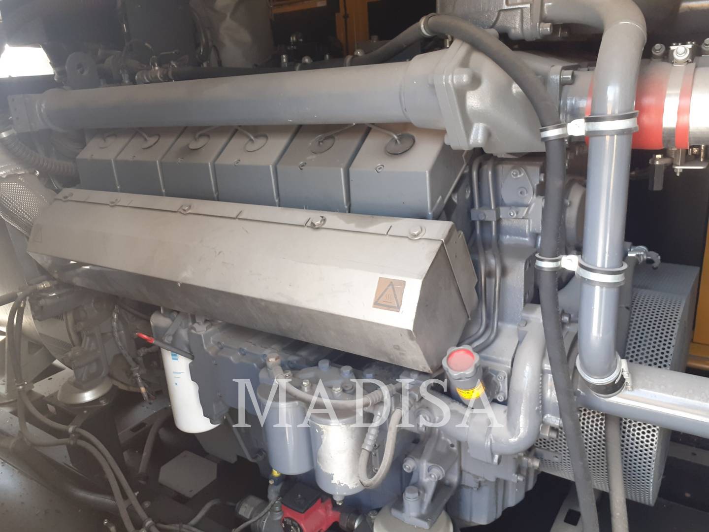 840 KW Atlas QAC800, Mobile Generator Set, Diesel, 1800 RPM, 480V, 26 hours, 2013 - Image 6