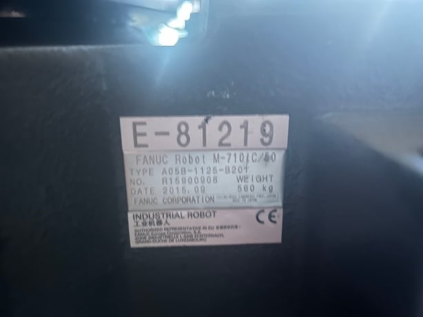 Fanuc, E-81219, Robots, 3 phase power, Very low hours, (3 available) - Image 5