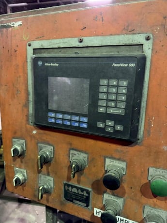 Hall, hydraulic unit with PLC - Image 3