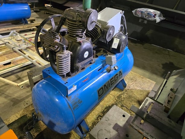 27.5 cfm, 175 psi, Omega Design #TK-75120-01, reciprocating air compressor, 7.5 HP - Image 5