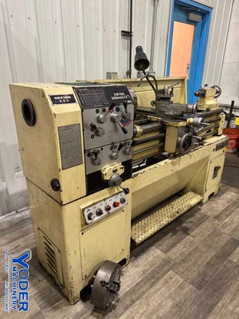 13" x 40" digital read out #330X1000, metal lathe, inch/metric threads, 3 HP, 3 & 4-jaw chucks - Image 7