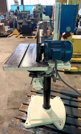 20" Wilton #4421, disc sander, 10" x 27" tilt table, 3 HP - Image 4
