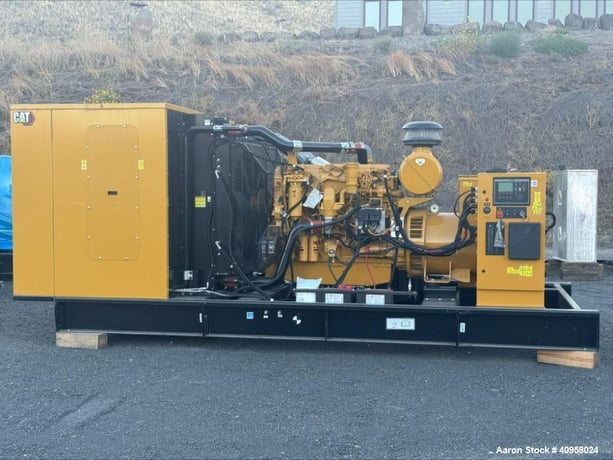 455 KW Caterpillar #455, generator, CAT Engine, model C18, Open skid unit, 480 Volts - Image 1
