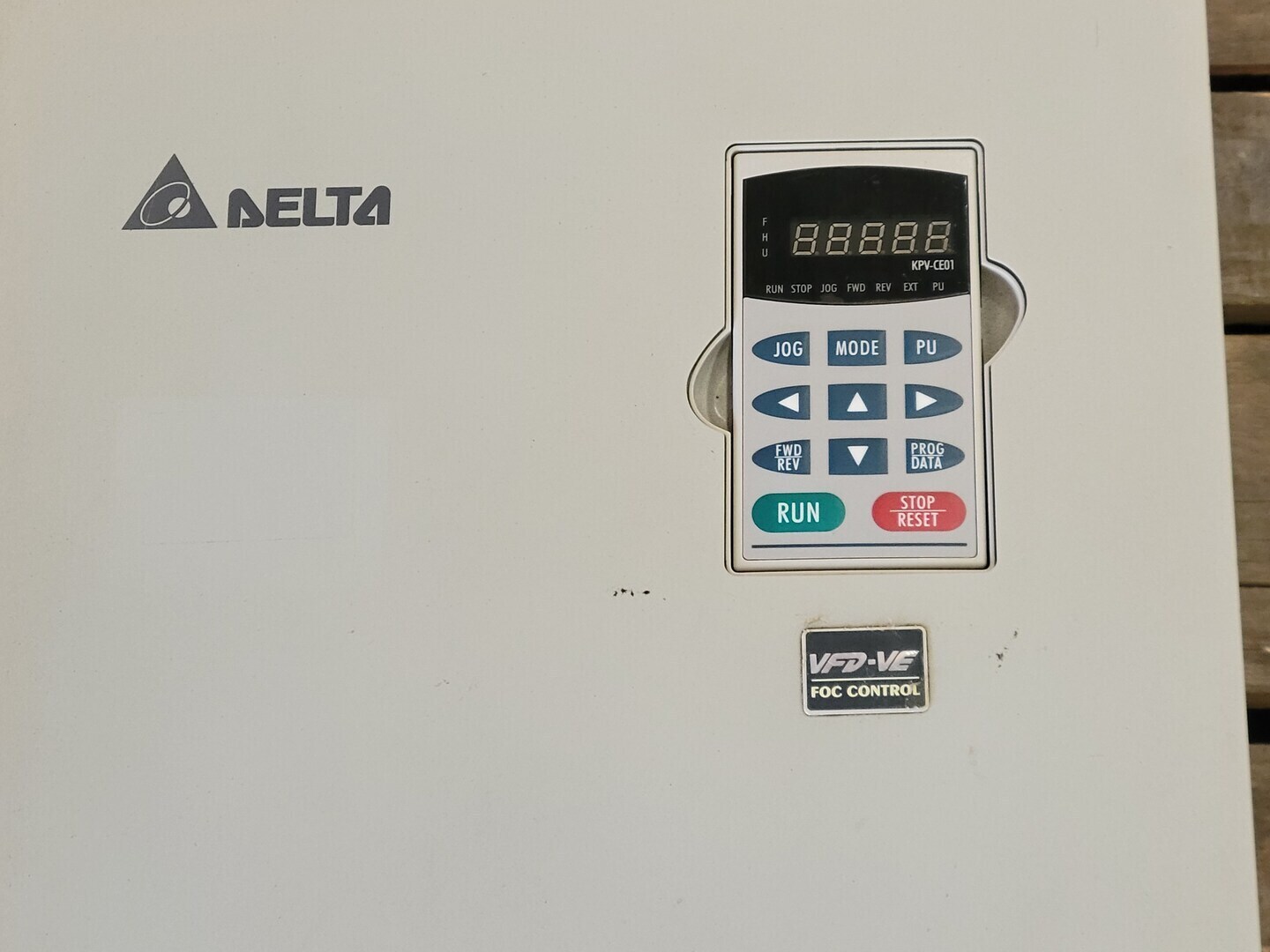 40 HP Delta Electronics, VFD300V43A-2, control drive, 600 Volts, 3 phase, 60 amps - Image 3