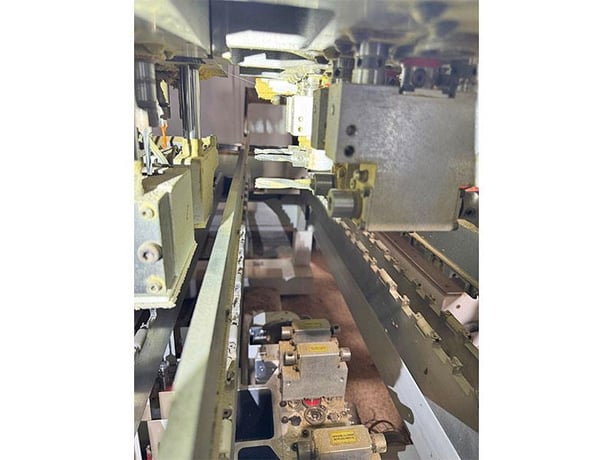 Morbidelli #Uniflex, CNC machining center (2-head), 118" X, 51" Y, 3" Z, 6k RPM, 2016 - Image 8