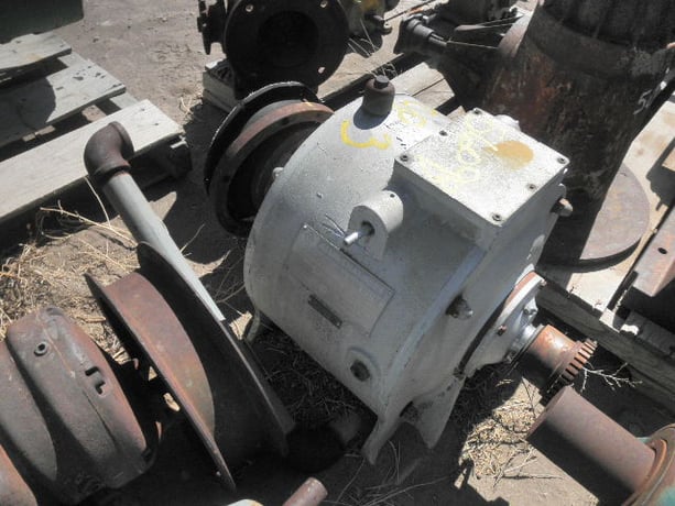 Allis-Chalmers #A08, torque converter, Liquiflex liquid drive system, size 275, 75 HP, 3500 RPM output - Image 1