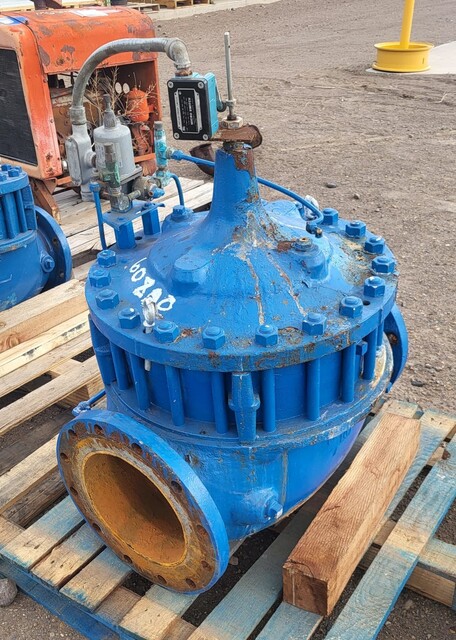 10" Cla-Val #60-11, Pump Control Valve, 4900 GPM, 300 psi, 120 V - Image 1