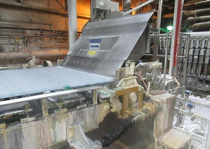 Voith #Master-Jet-II, 83" hydraulic dilution control headbox, Stainless steel, 82.9" pond width, 2004 - Image 1