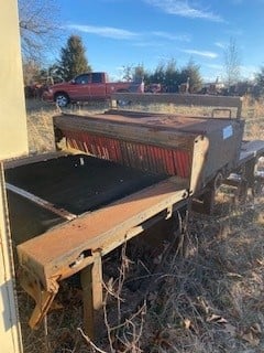 Scragg and Slab Edger, 7 blade, 42" - 56" wide, needs rebuilt, no motor - Image 3
