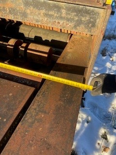 Scragg and Slab Edger, 7 blade, 42" - 56" wide, needs rebuilt, no motor - Image 5