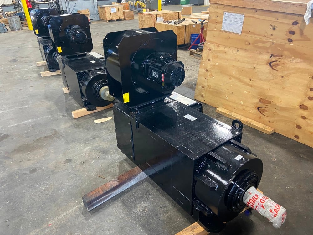 409 HP 1736/4000 RPM ABB, Frame 250L.5, Asynchronous Motor, 460 Volts, new surplus - Image 1