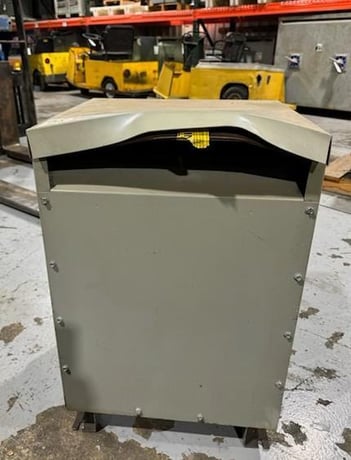 15 KVA 480 Primary, 240 Secondary, General Electric #9T23B3881, Dry Type - Image 2