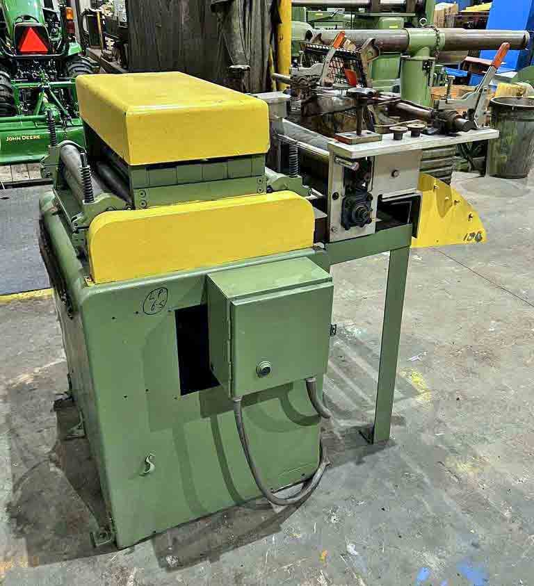 24" x .05" Egan #S20-824, straightener, 2.125"diameter rolls, entry & exit pinch roll, PVC applicator - Image 3