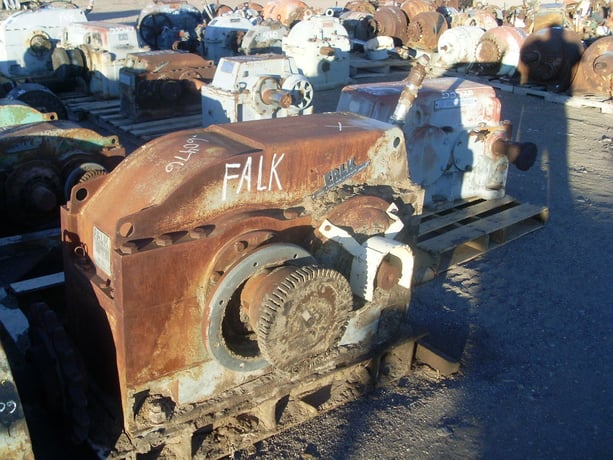 522 HP @ 1750 RPM, Falk #100Y1-A, Parallel Shaft Gearbox, 539 RPM output, 3.24 :1 Ratio, 1.74 service factor - Image 1