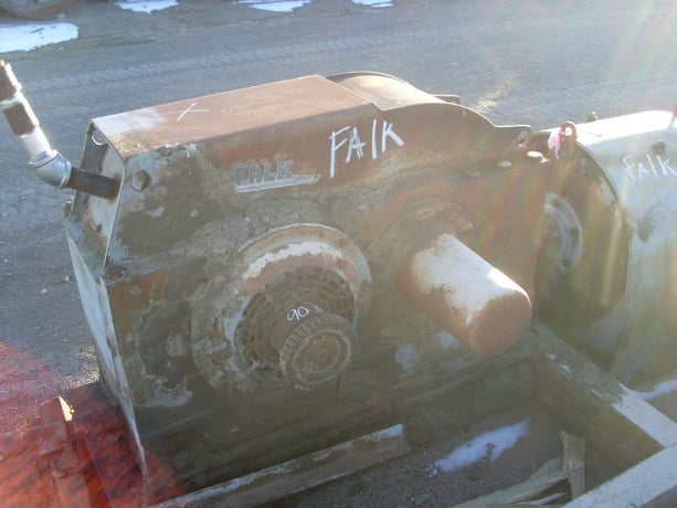 522 HP @ 1750 RPM, Falk #100Y1-A, Parallel Shaft Gearbox, 539 RPM output, 3.24 :1 Ratio, 1.74 service factor - Image 2