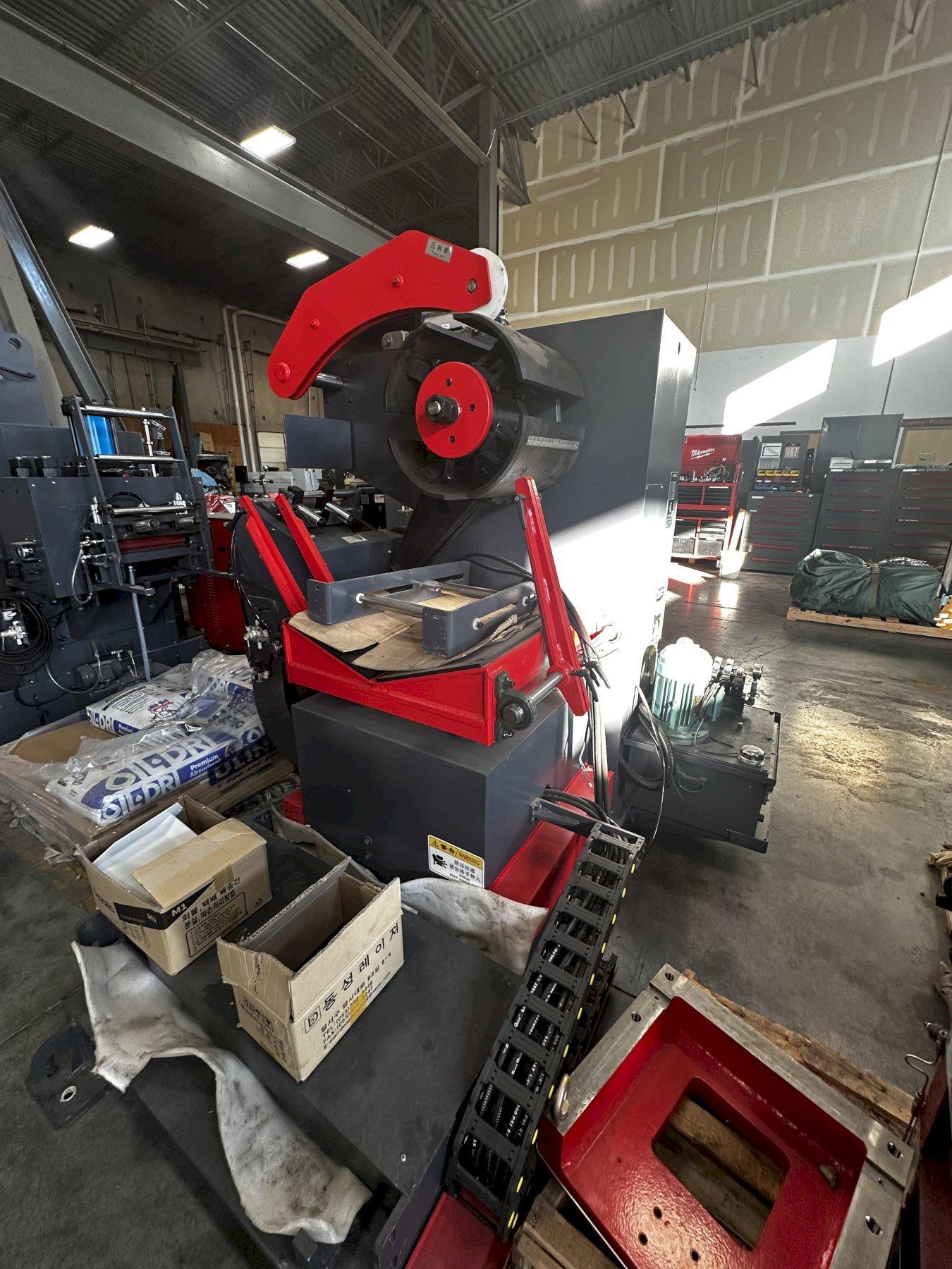63 Ton, Yangli #JH21-63, OBI press, 4.72" stroke, 11.81" die height, 3.15"adj., 70 SPM, 47" OD, 18"-20" ID - Image 6