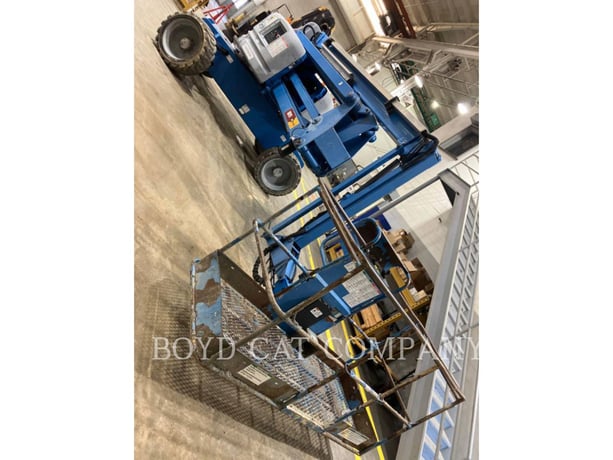Genie Industries Z60/34RTDS G84, Articulated Boom Lift, 1896 hours, S/N: Z6014-14351, 2014 - Image 2