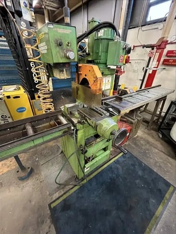 9.44" Eisele #VMS-00-S/FV, semi-automatic cold saw, exit conveyor, 1989 - Image 1