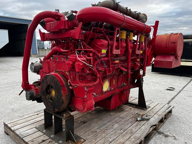 2250 HP Caterpillar #3512, industrial frack engine, 1900 RPM, sound attenuated enclosure 0, 2010 - Image 2