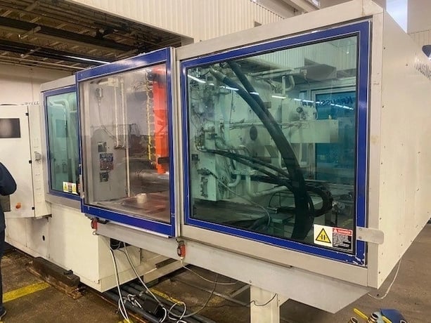 350 Ton, 22.9 oz., Krauss Maffei #KM350-1900C2, horizontal injection molding machine, 60mm screw, 2006 - Image 7