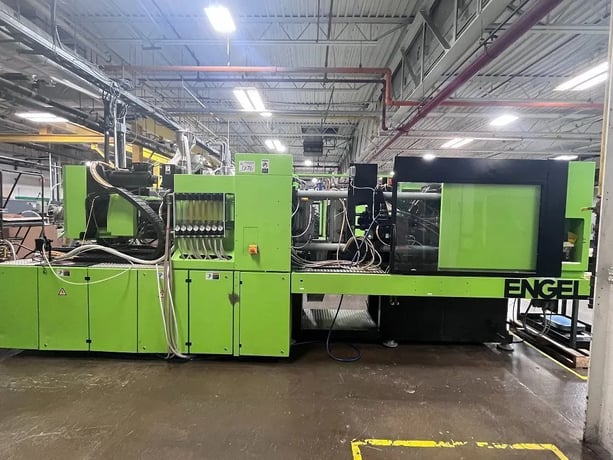 200 Ton, 10 oz., Engel #e-motion-740/200T-US, horizontal injection molding machine, 45mm screw, 2006 - Image 4